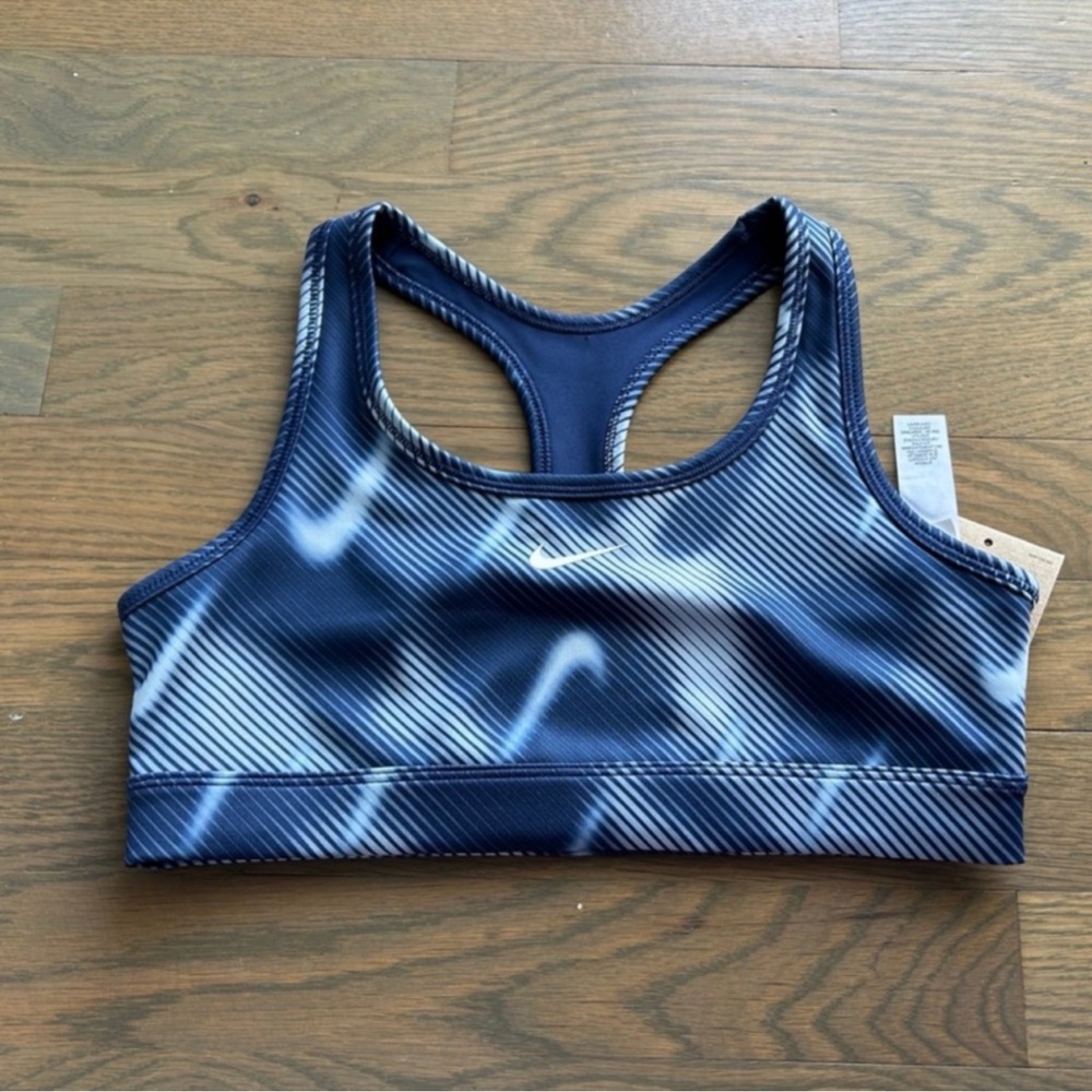 NWT Nike Girls Sports Bra size Large
